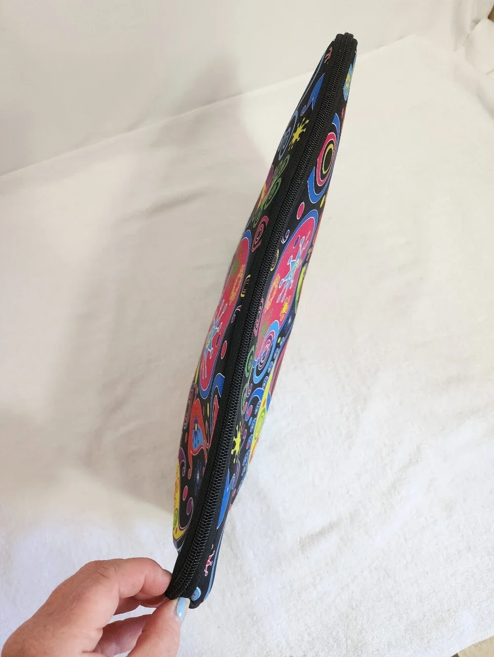Colorful Paisley Laptop Tablet Sleeve Black Multicolor Paisley Like-New